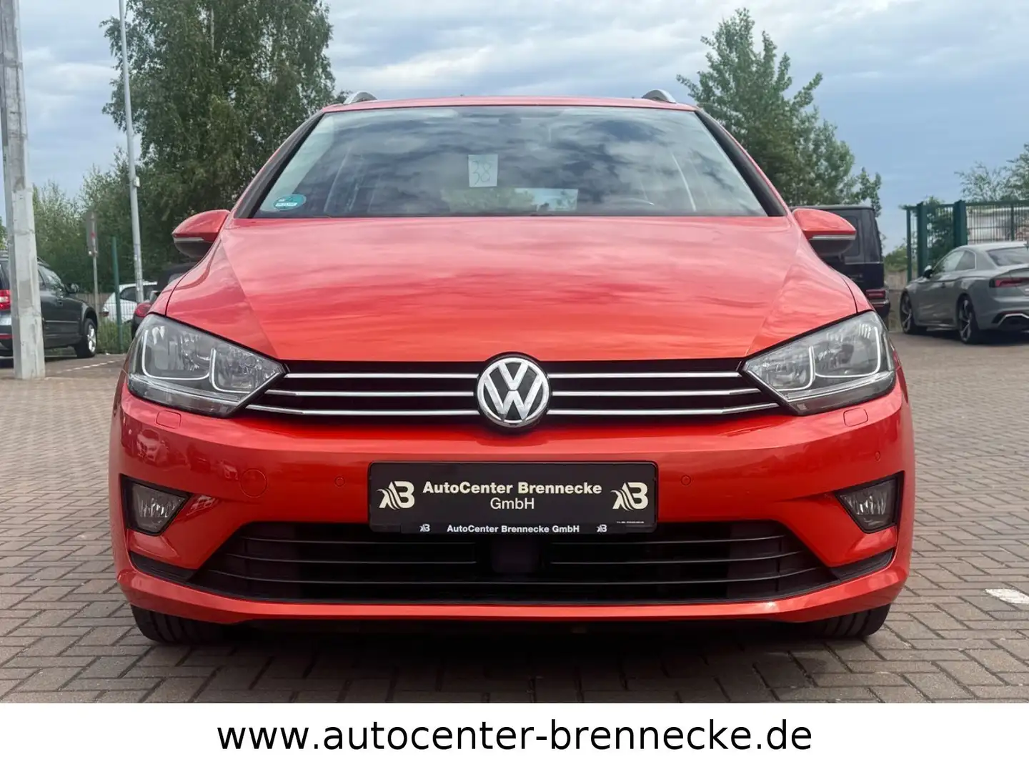 Volkswagen Golf Sportsvan VII Comfortline BMT/Start-Stopp Orange - 2