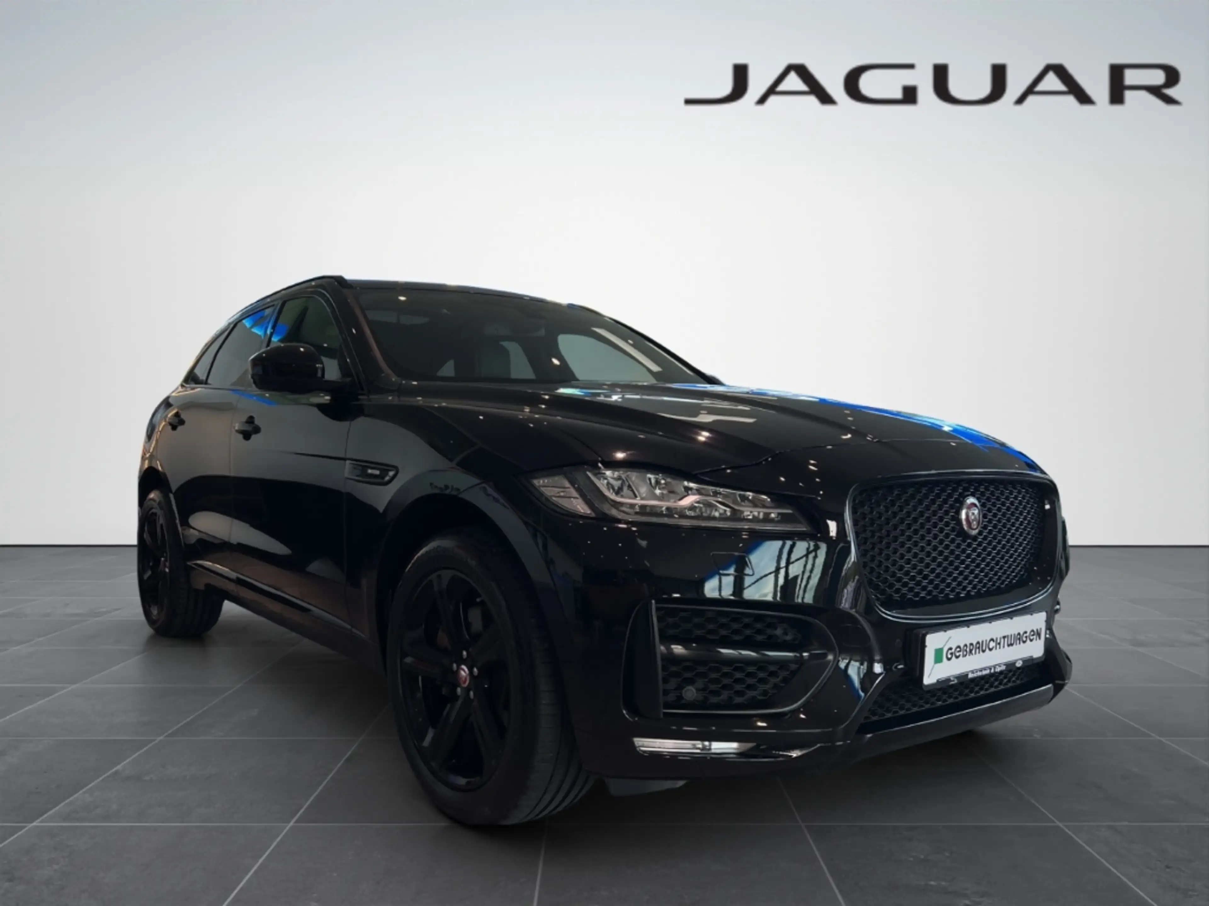 Jaguar F-Pace 3.0l v6 R-Sport AWD/Keyless/SitzHz — photo 3