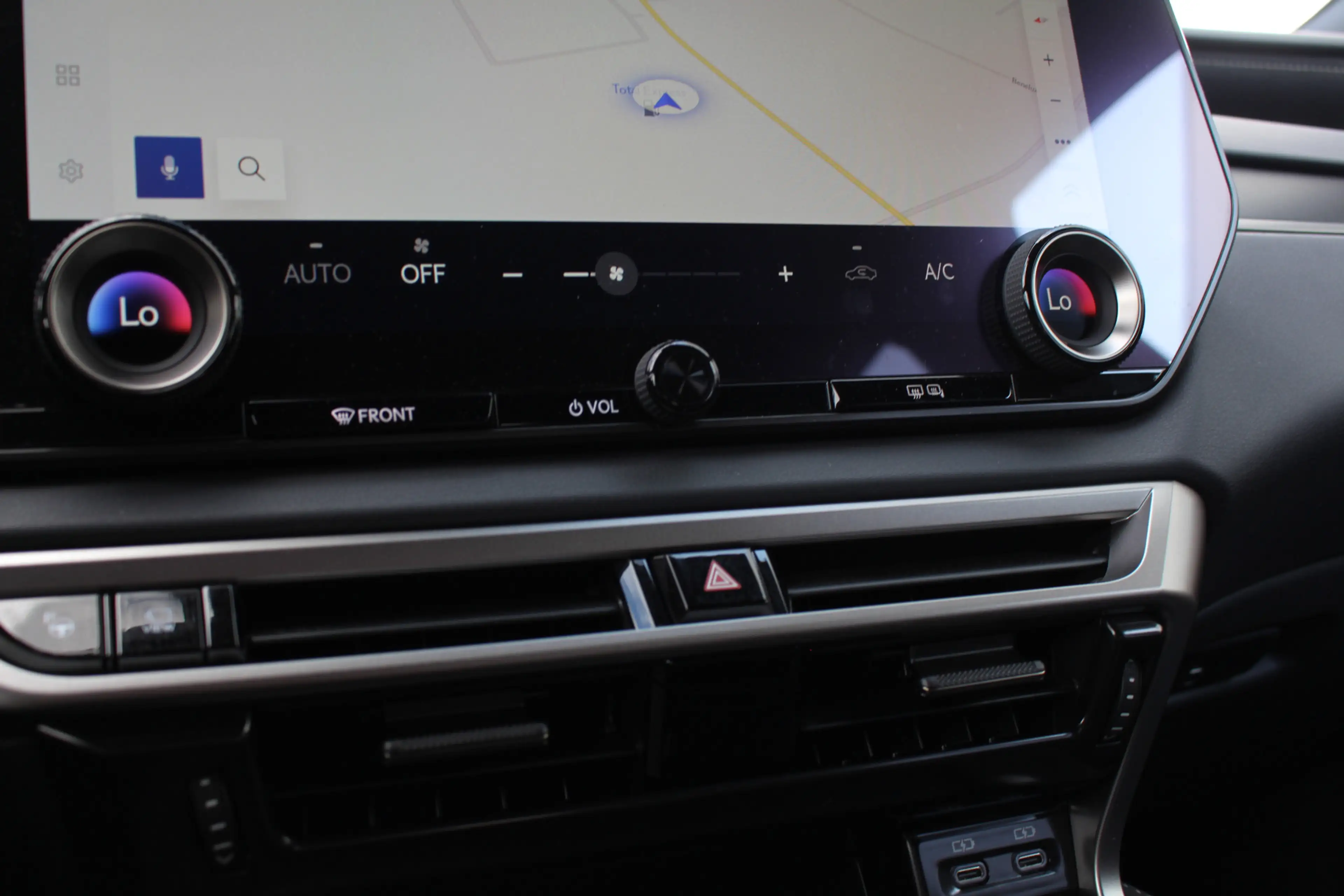 Lexus RX 450h 450h+ Plug-in Hybrid President Line Premium I Pano — photo 12