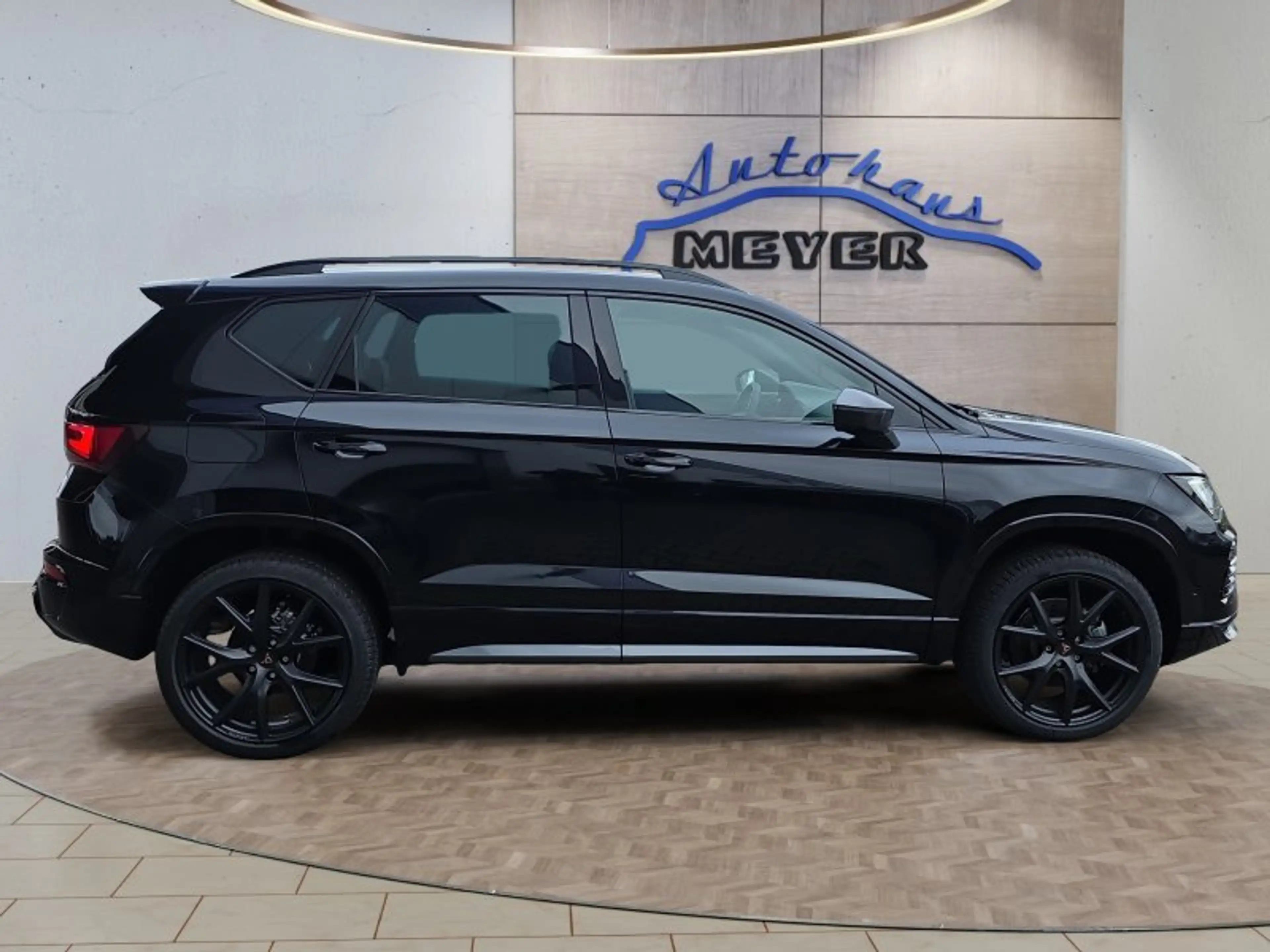 CUPRA Ateca 1,5TSI DSG 5*J.Gar/AHK/Leder/Navi/el.Klappe   ** — photo 6