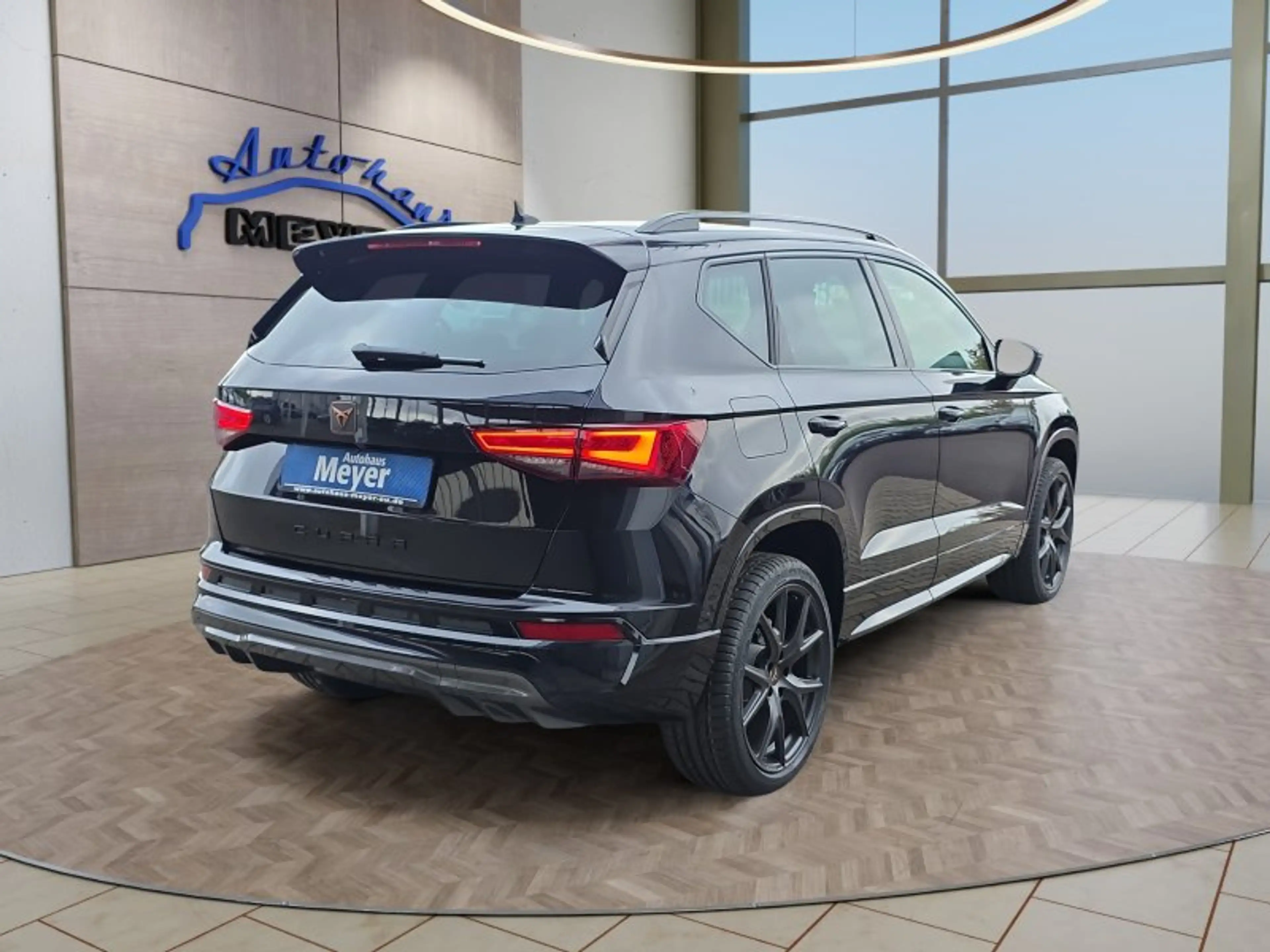 CUPRA Ateca 1,5TSI DSG 5*J.Gar/AHK/Leder/Navi/el.Klappe   ** — photo 5