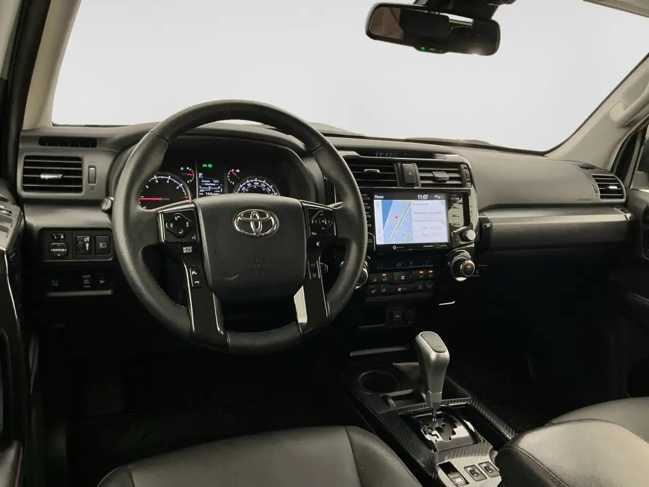 Toyota 4-Runner снимка Toyota 4-Runner