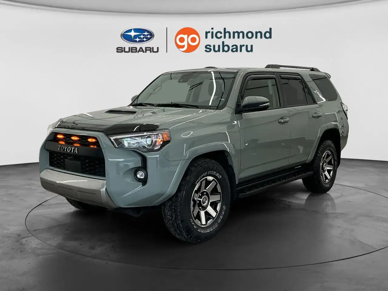 Toyota 4-Runner снимка Toyota 4-Runner