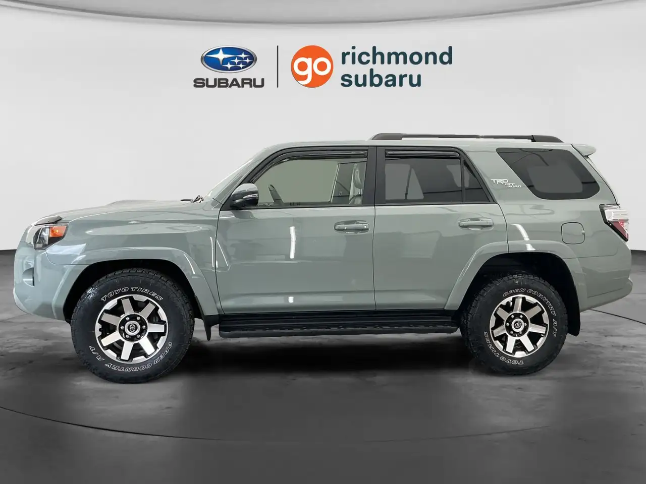 Toyota 4-Runner снимка Toyota 4-Runner