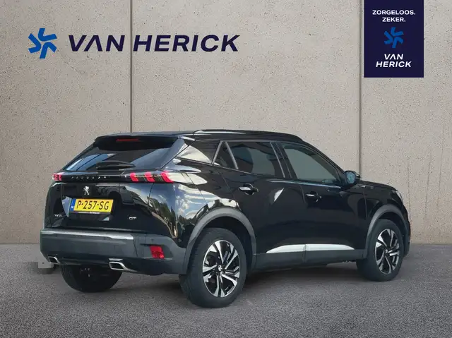 Peugeot 2008 view 4