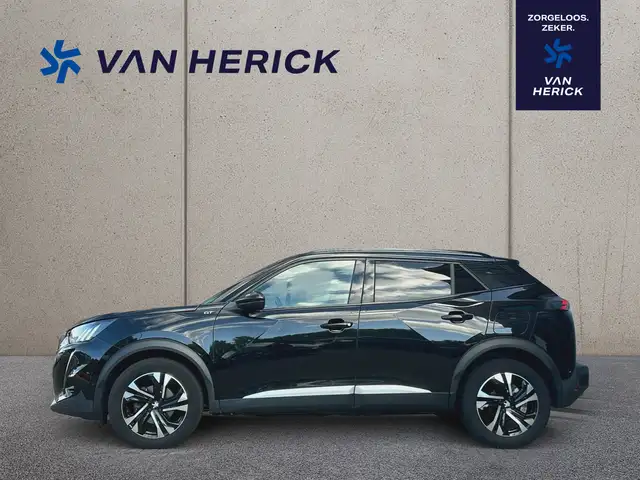 Peugeot 2008 view 2