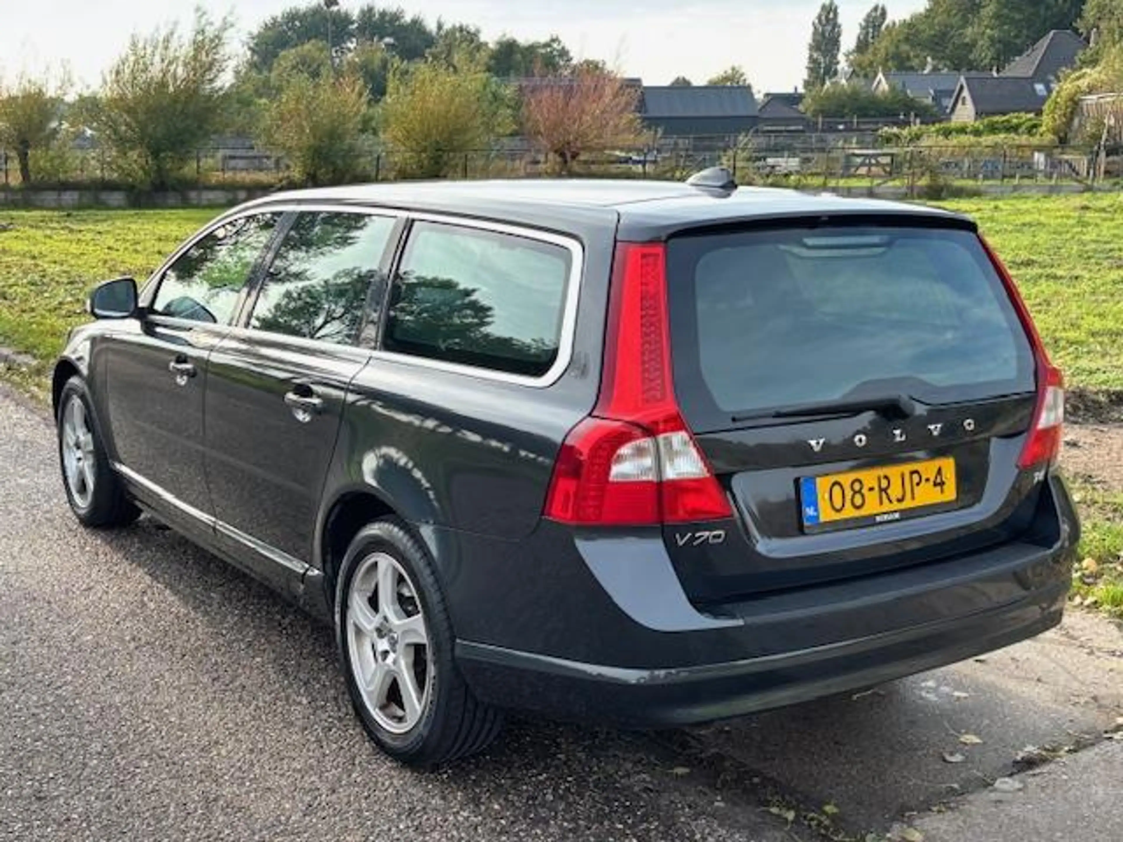 Volvo V70 1.6 T4 Momentum Automaat ECC Audio/CD Navigatie LM — photo 13