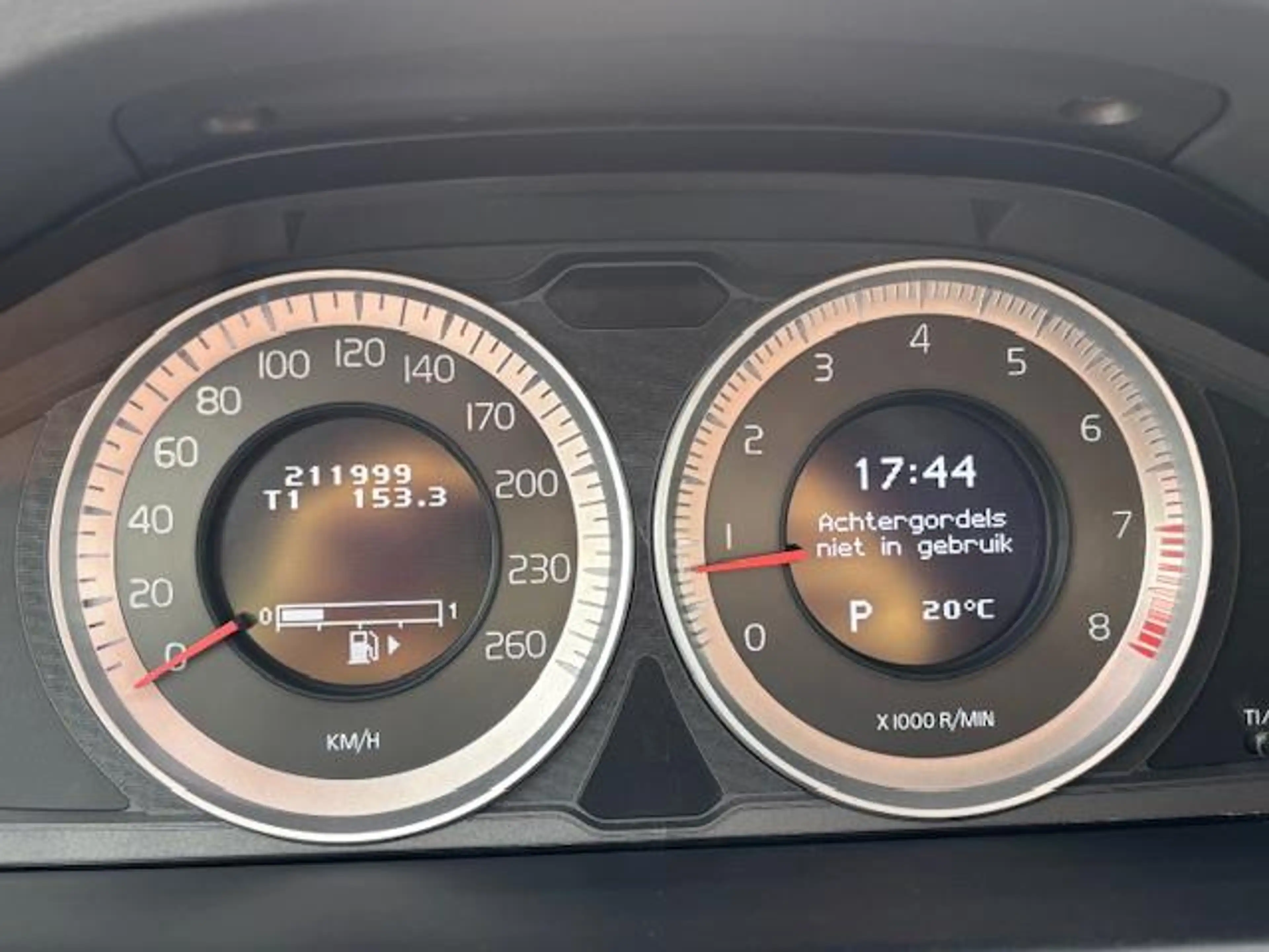 Volvo V70 1.6 T4 Momentum Automaat ECC Audio/CD Navigatie LM — photo 22