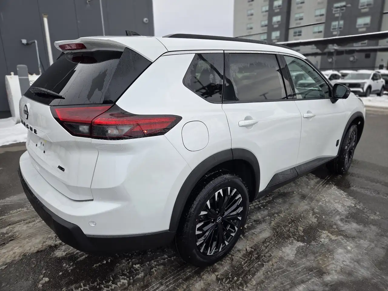 Nissan Rogue снимка Nissan Rogue