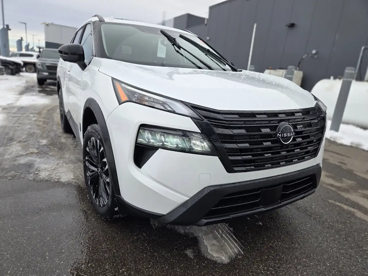 Nissan Rogue снимка Nissan Rogue