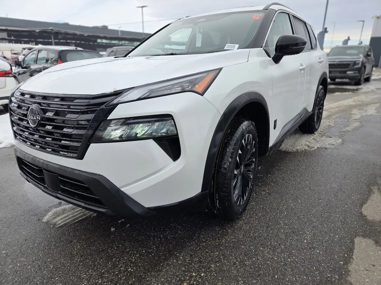 Nissan Rogue снимка Nissan Rogue