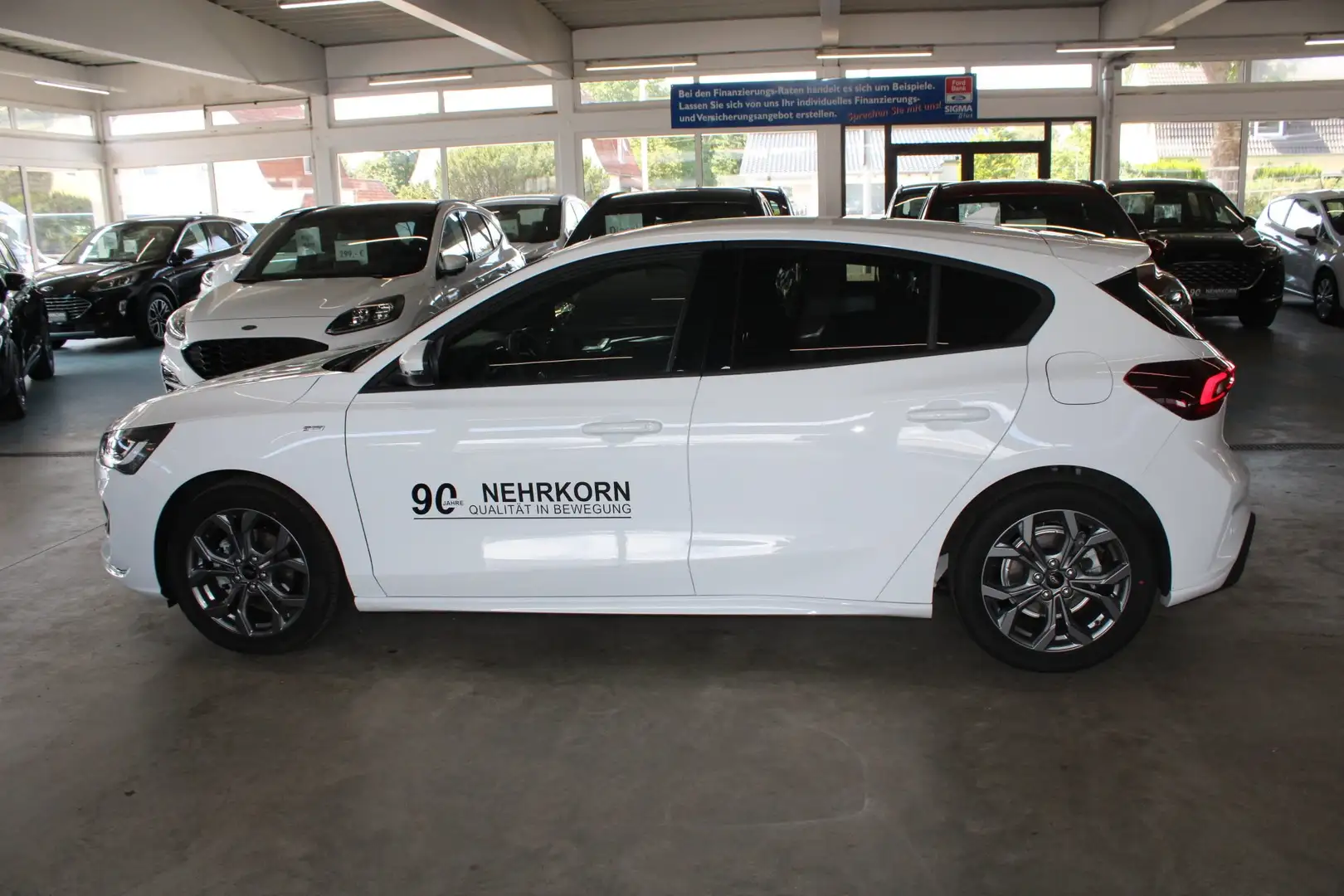 Ford Focus MHEV ST-LINE Weiß - 2