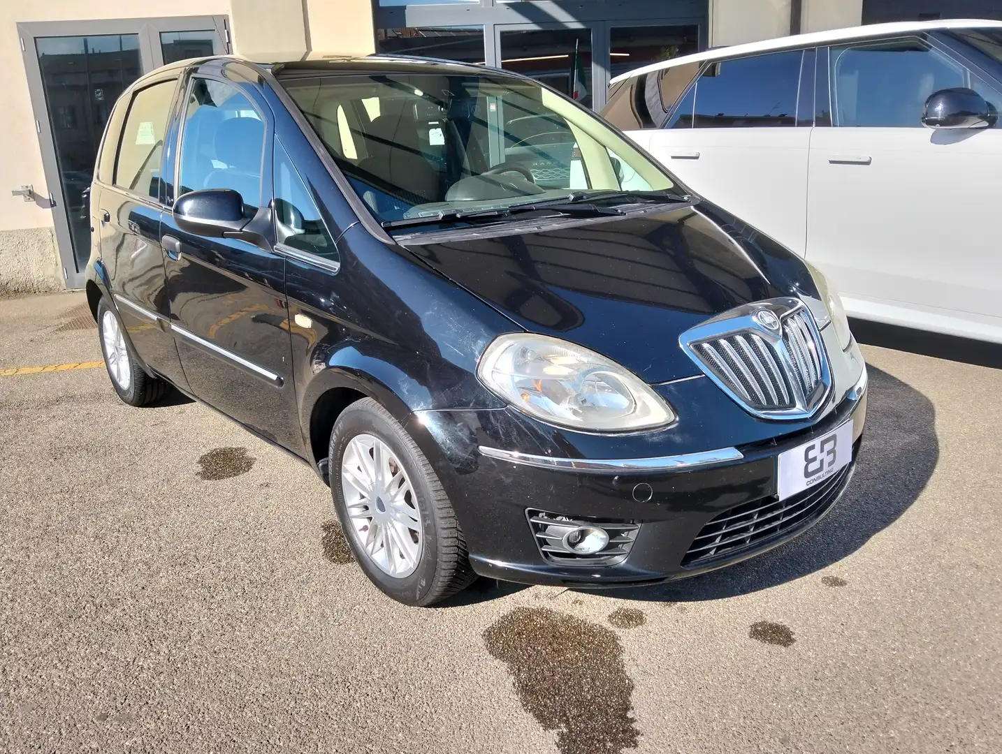 Lancia MUSA 2007 1.4 16v Blau - 2