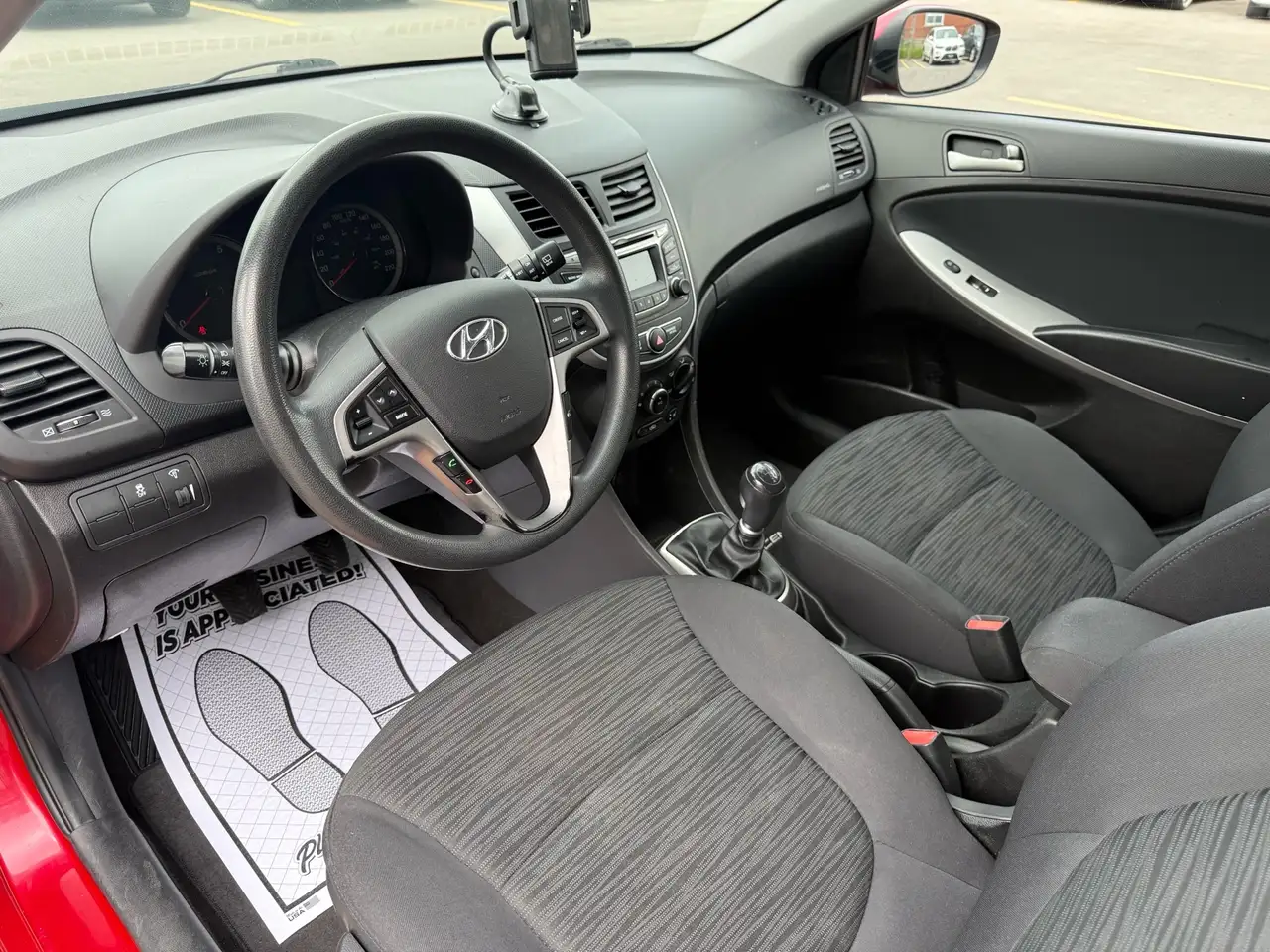 Hyundai ACCENT снимка Hyundai ACCENT