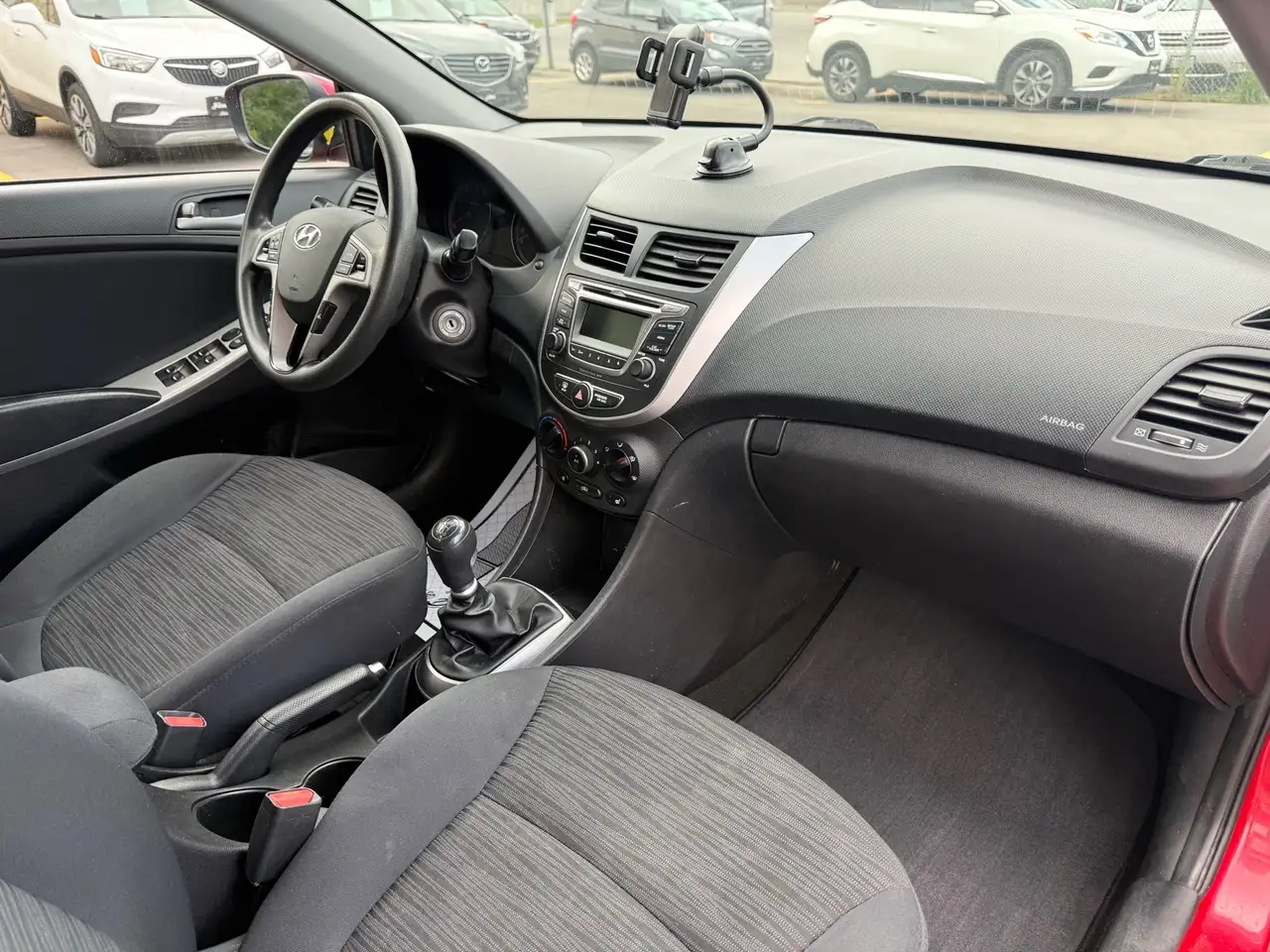 Hyundai ACCENT снимка Hyundai ACCENT