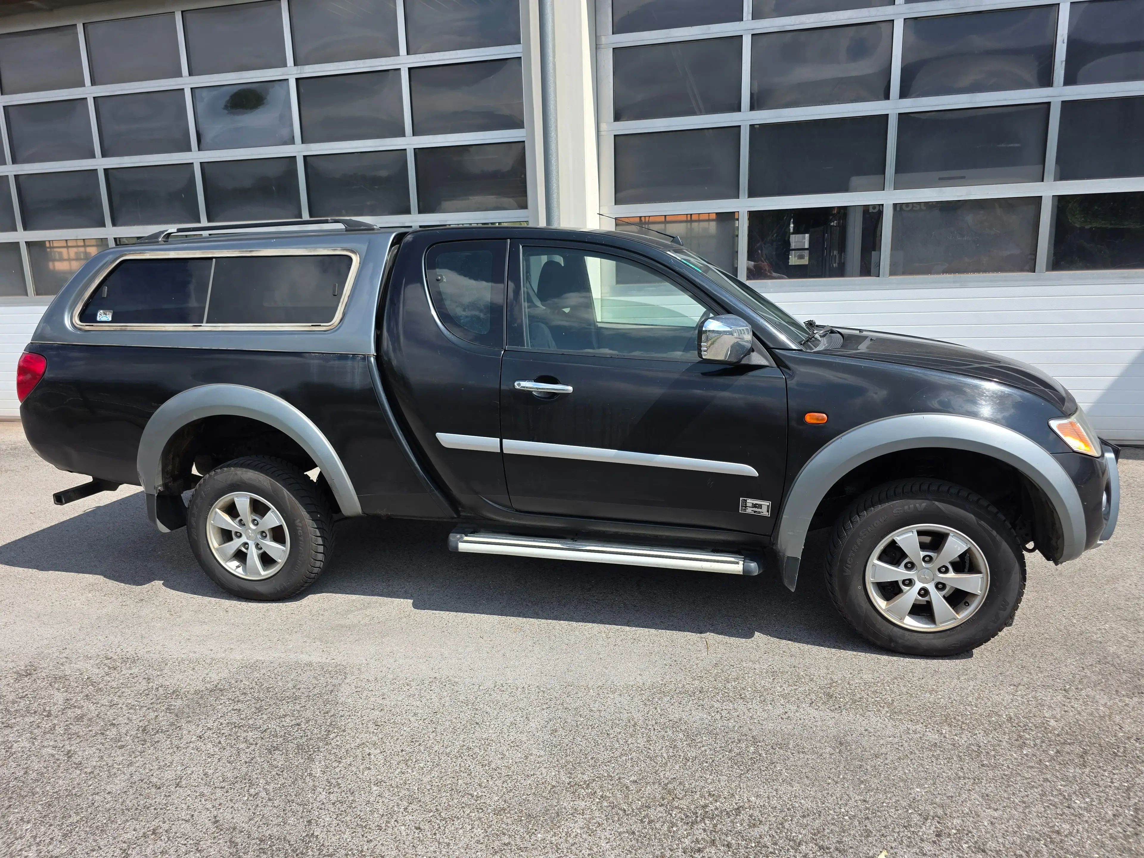 Mitsubishi L200 — photo 2
