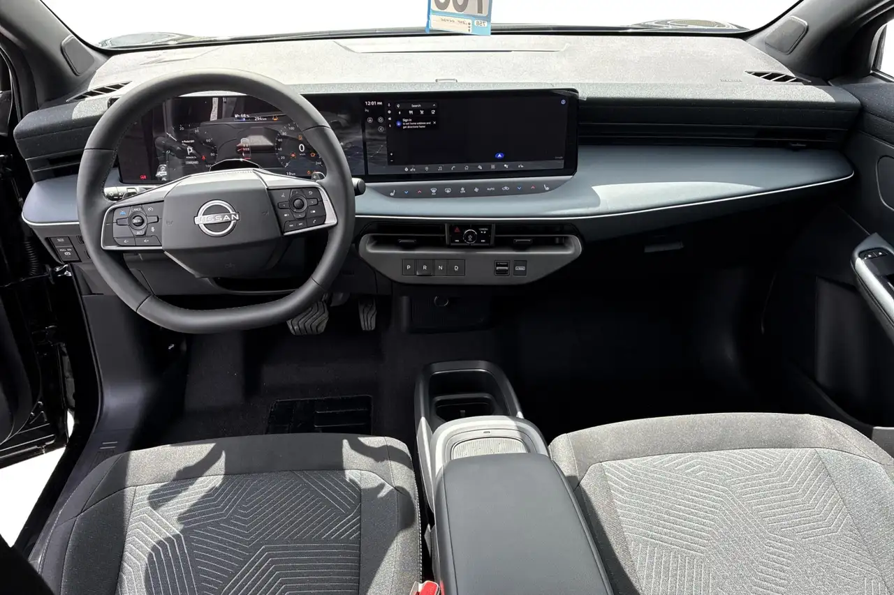 Nissan Leaf 2026 — фото 14