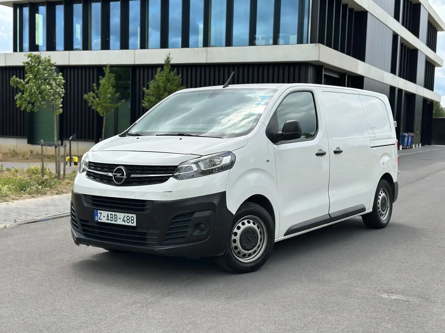Opel Vivaro 1.5 TD L2H1 BInj. Edition S/S (EU6.2) Wit - 1