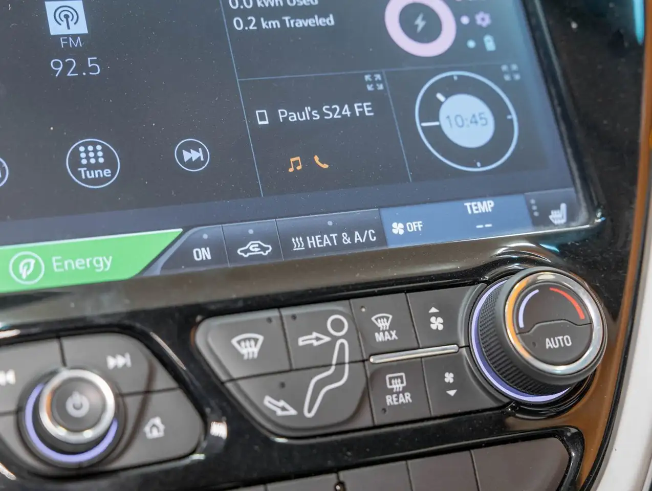 Chevrolet Bolt снимка Chevrolet Bolt