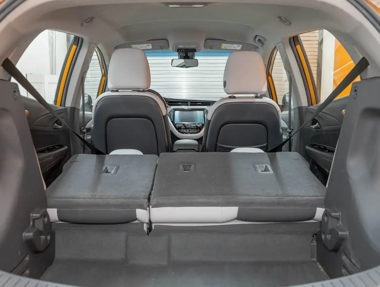 Chevrolet Bolt снимка Chevrolet Bolt