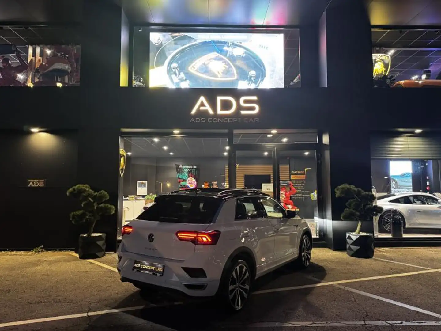 Volkswagen T-Roc R-Line Sport toit pano Blanc - 2