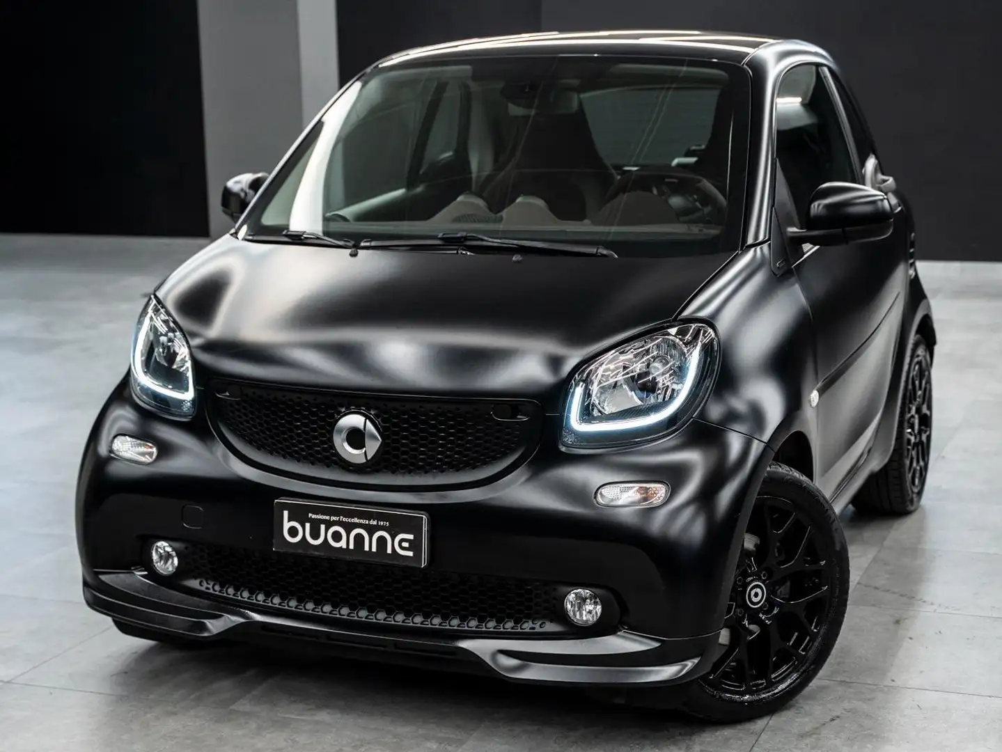 smart forTwo 0.9 Berlin Black Superpassion 90cv Twinamic Pelle Noir - 1