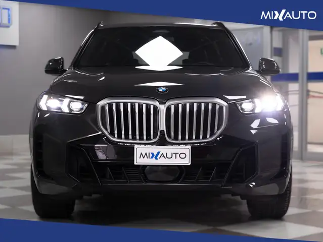 BMW X5 view 22