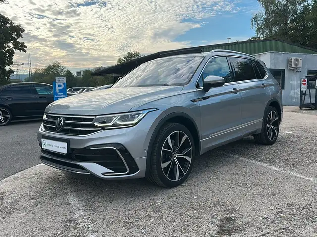 Volkswagen Tiguan Allspace R Line | 7 Sitze | Matrix | Navi