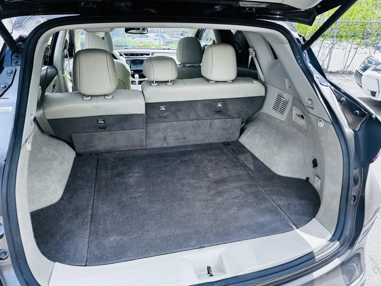 Nissan Murano снимка Nissan Murano