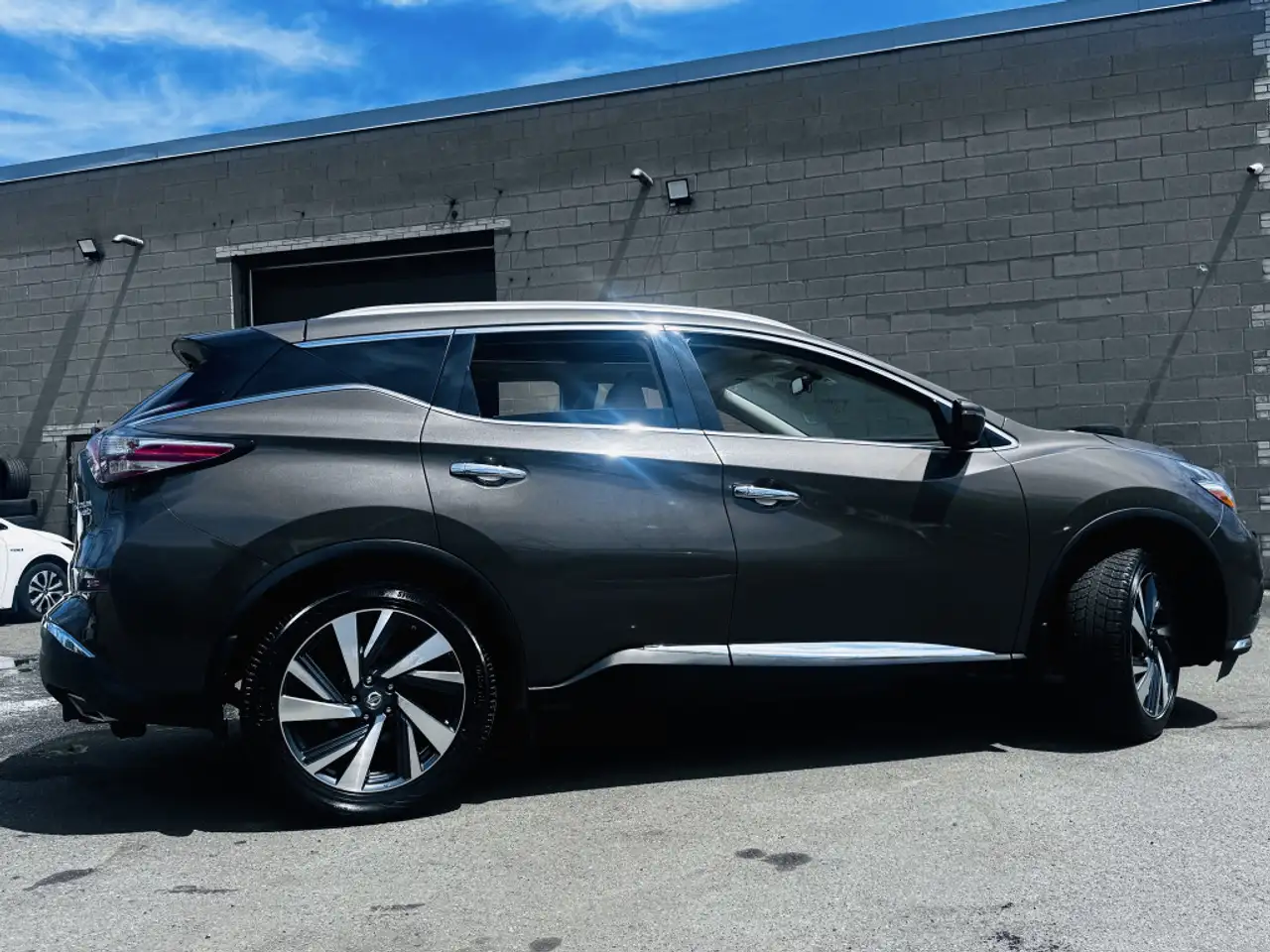 Nissan Murano снимка Nissan Murano
