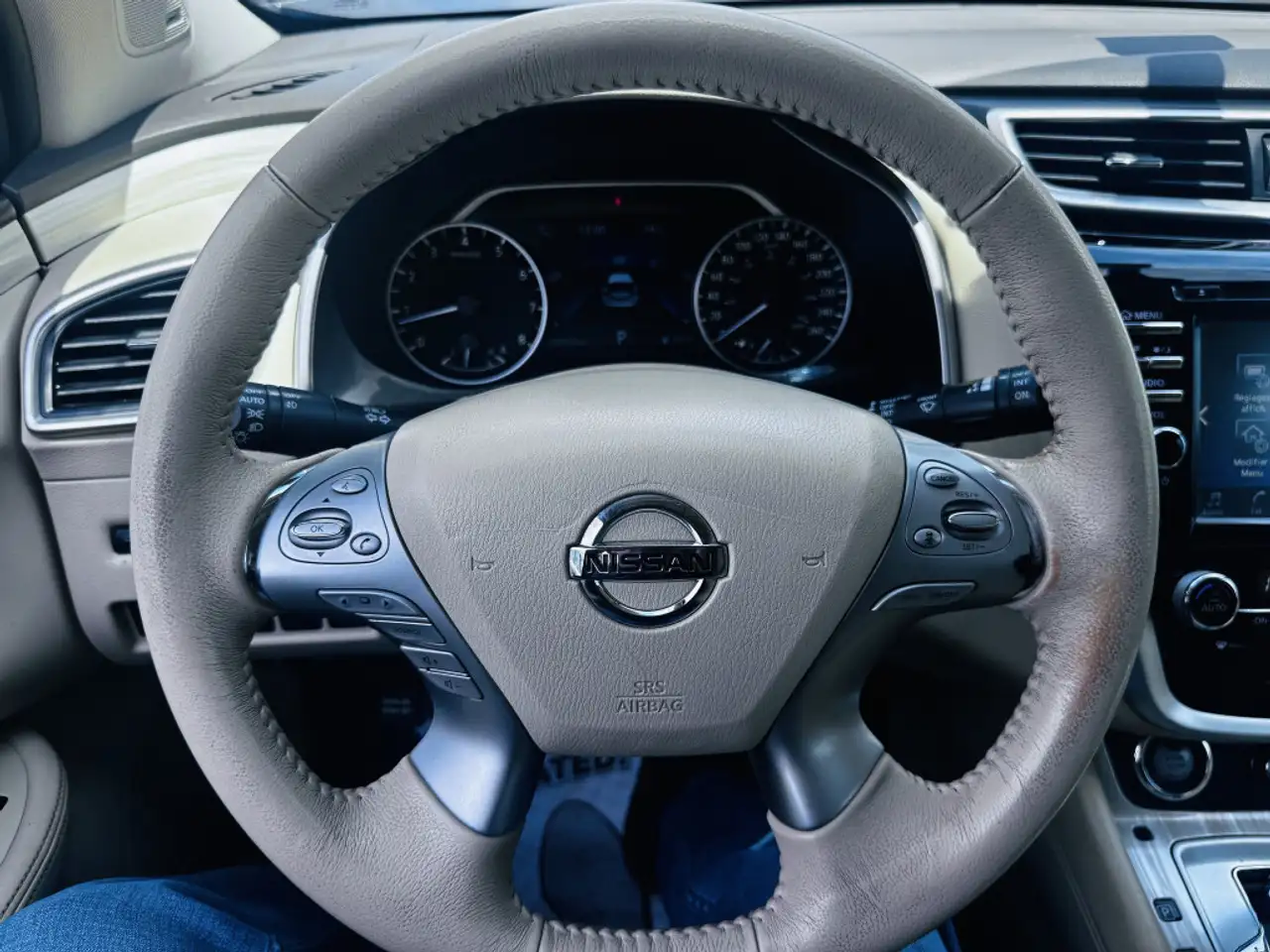 Nissan Murano снимка Nissan Murano