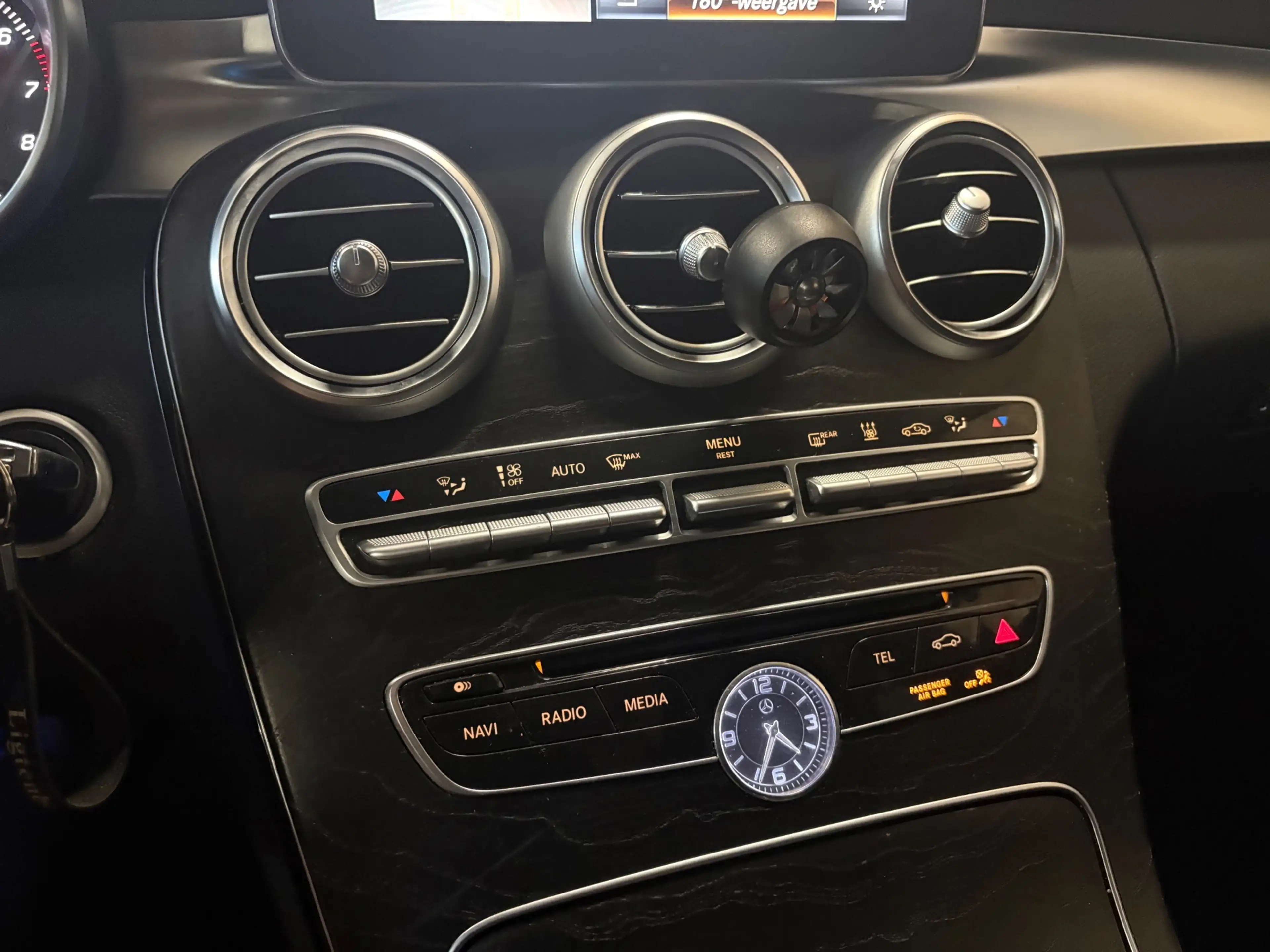 Mercedes-Benz C 350 Estate e Lease Edition 360•CAMERA — photo 27
