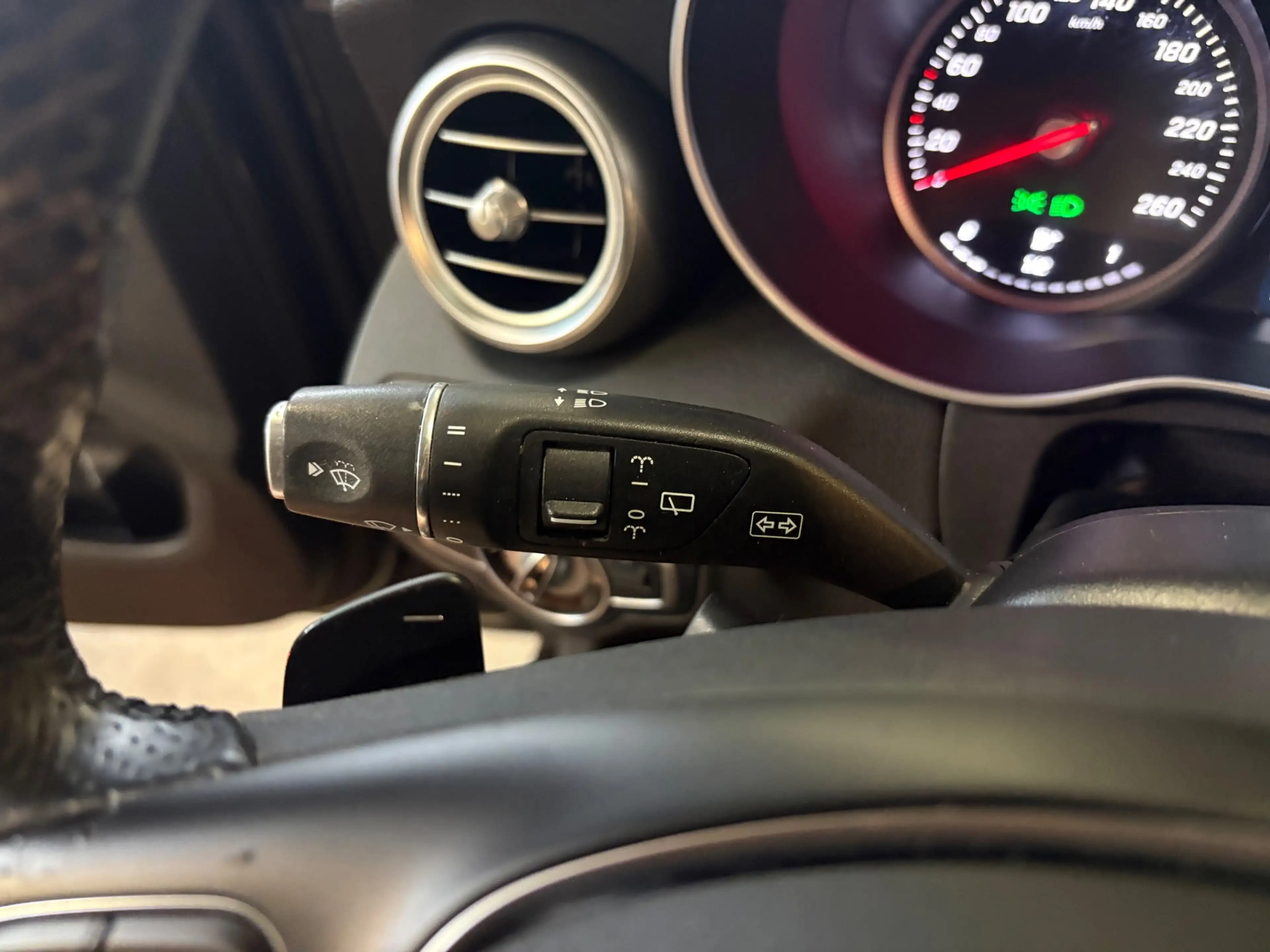 Mercedes-Benz C 350 Estate e Lease Edition 360•CAMERA — photo 26