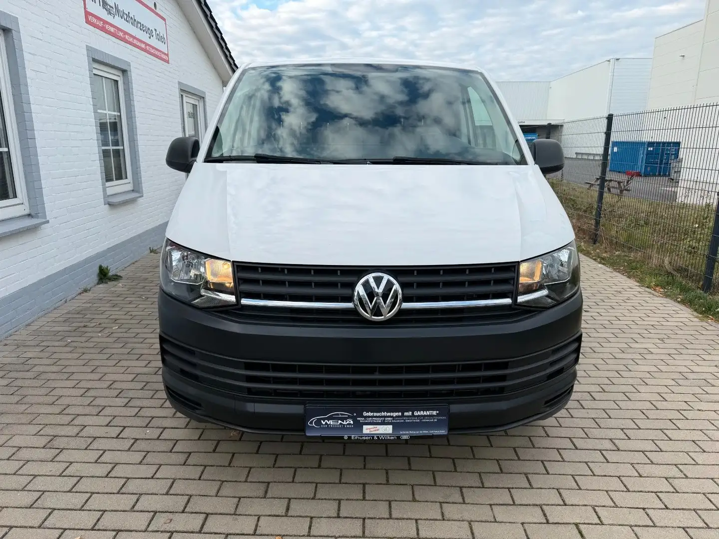 Volkswagen T6 Transporter /AHK/TÜVNEU/2HAND Weiß - 2