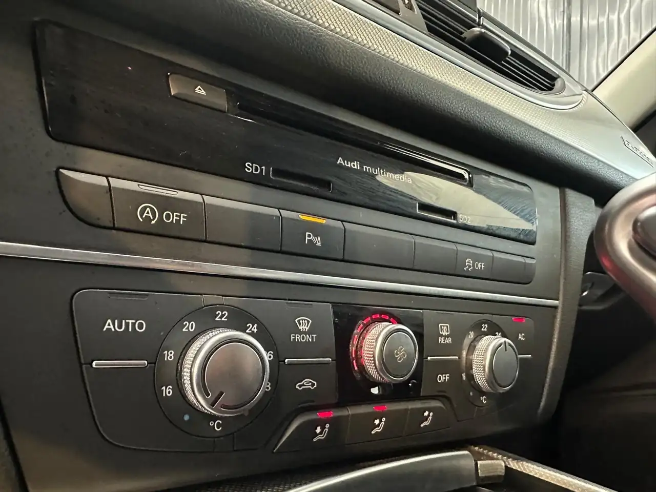 Audi A6 Avant 3.0 TDI 204 ch Advanced • Boîte auto Multitronic • Cuir / Alcantara - Radar AV/AR