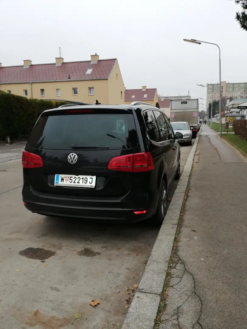 Volkswagen Sharan 2,0 TDI DSG Schwarz - 1