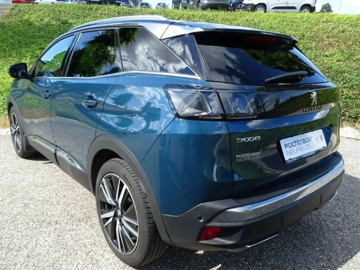 Peugeot 3008 GT 1,5 BHDi EAT8 Anhängevorrichtung Blau - 2