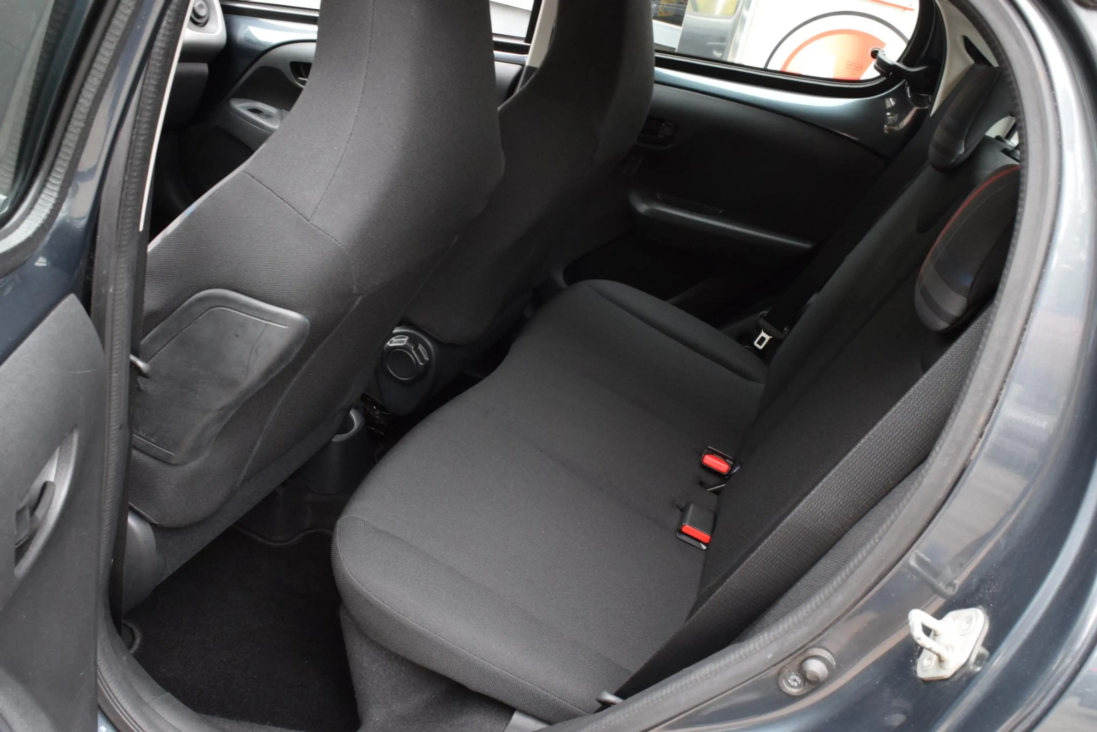 Peugeot 108 1.0 e-VTi Active — photo 16