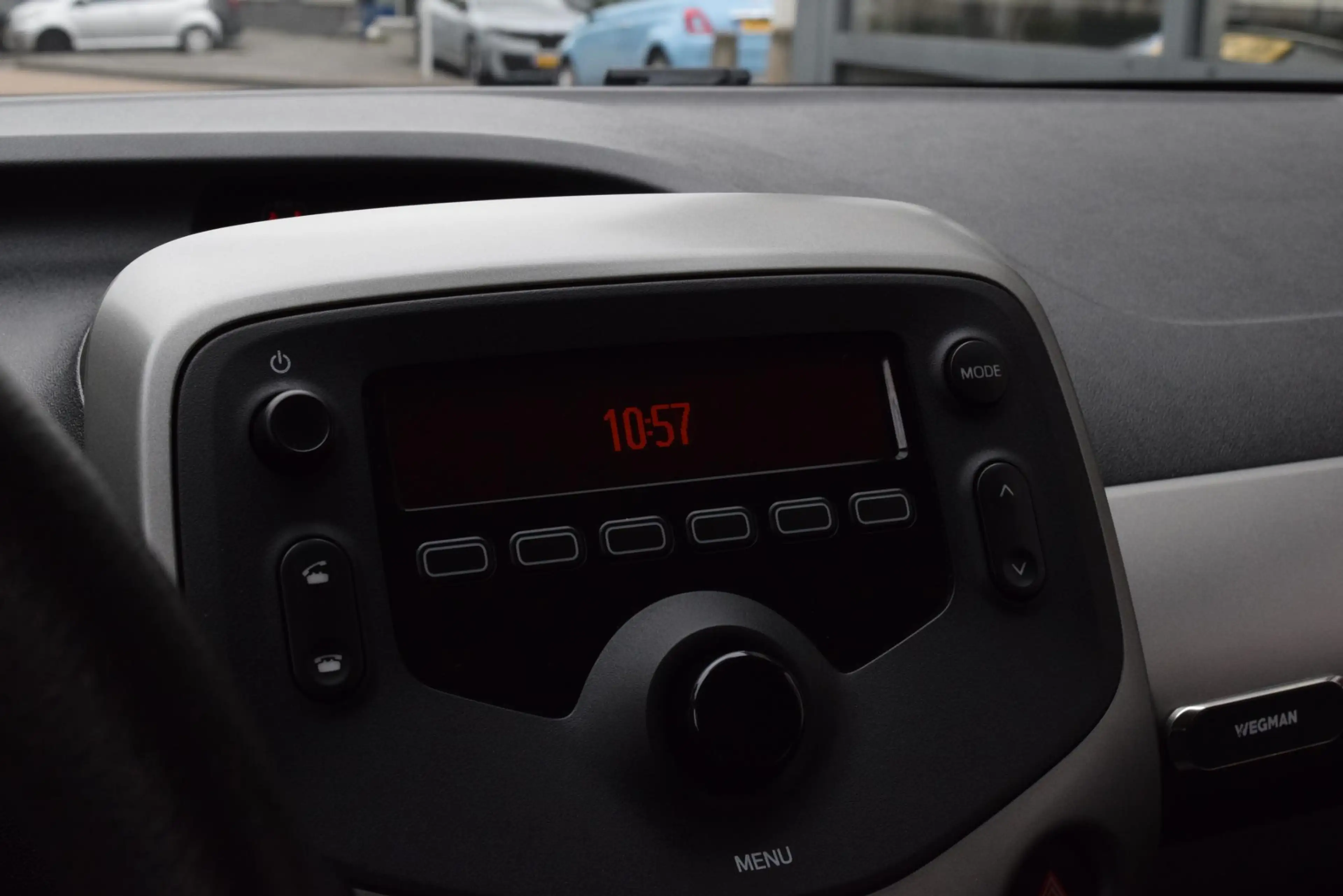 Peugeot 108 1.0 e-VTi Active — photo 20