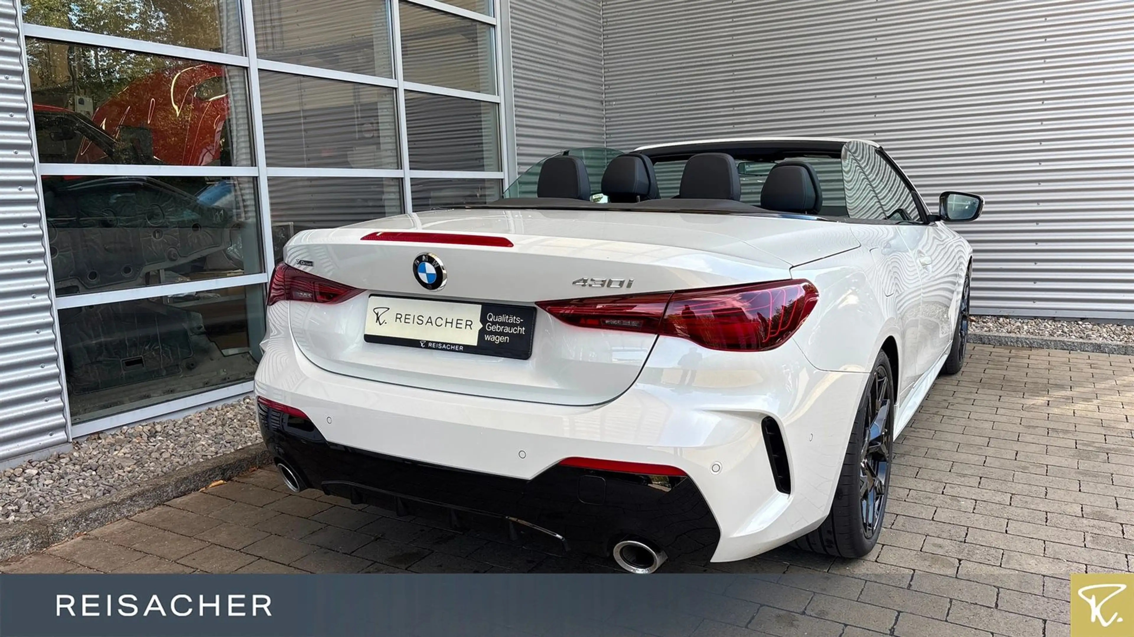 BMW 430 i A xDrive Cabrio M-Sport,AHK,DAProf,Leder,Au — photo 2