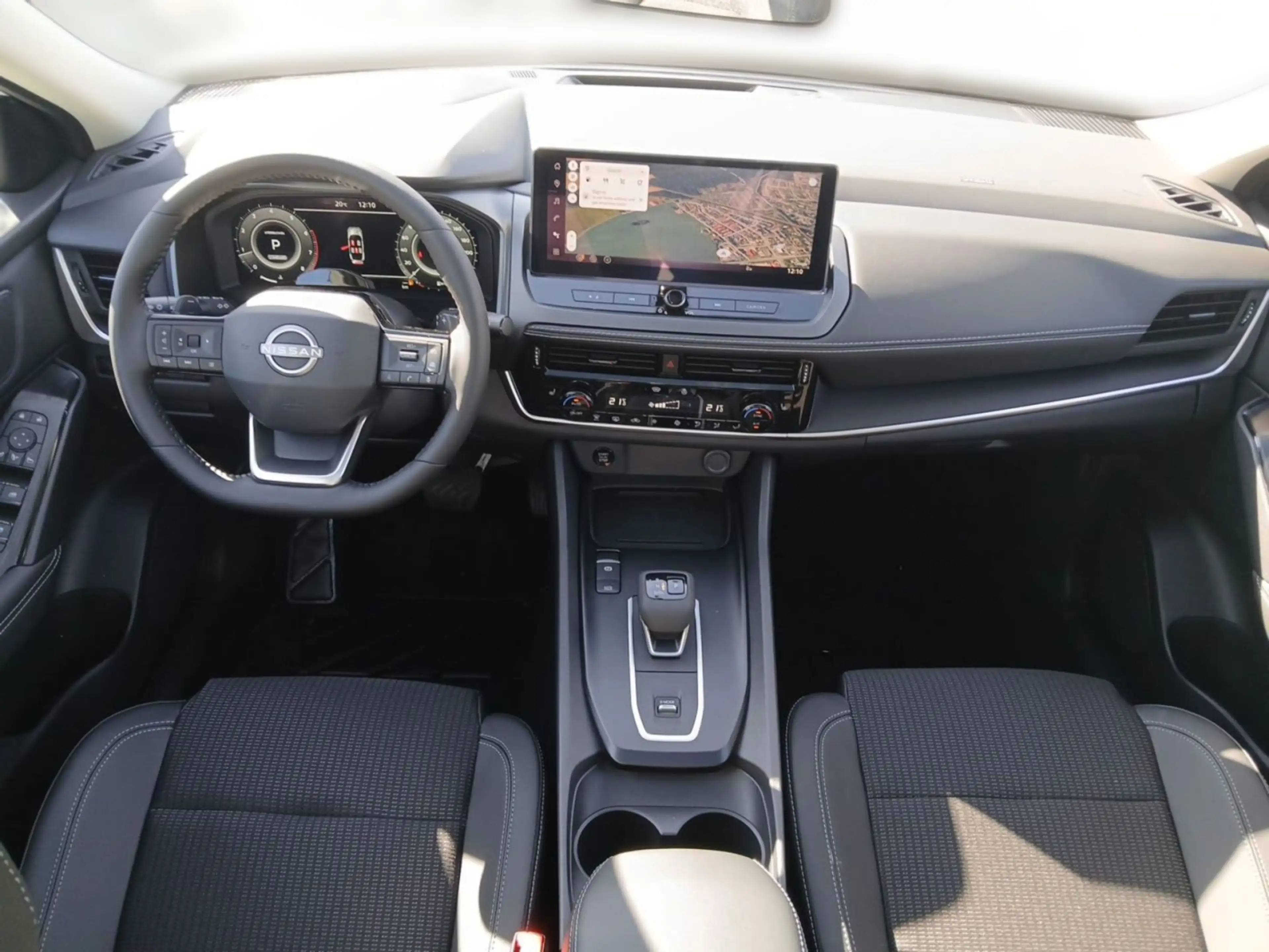 Nissan Qashqai QASHQAI 1.3 DIG-T MHEV 158 PS — photo 10