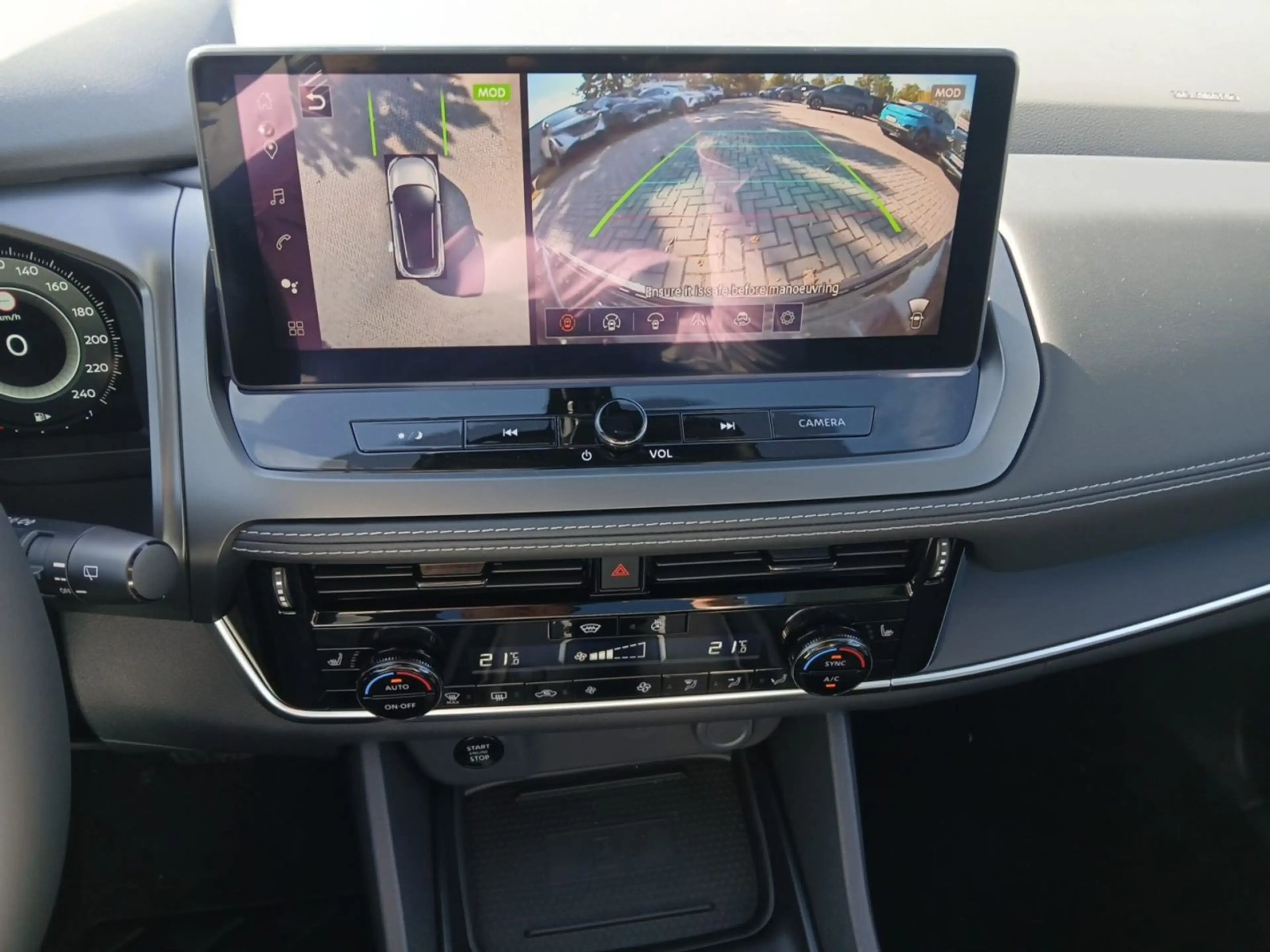 Nissan Qashqai QASHQAI 1.3 DIG-T MHEV 158 PS — photo 9