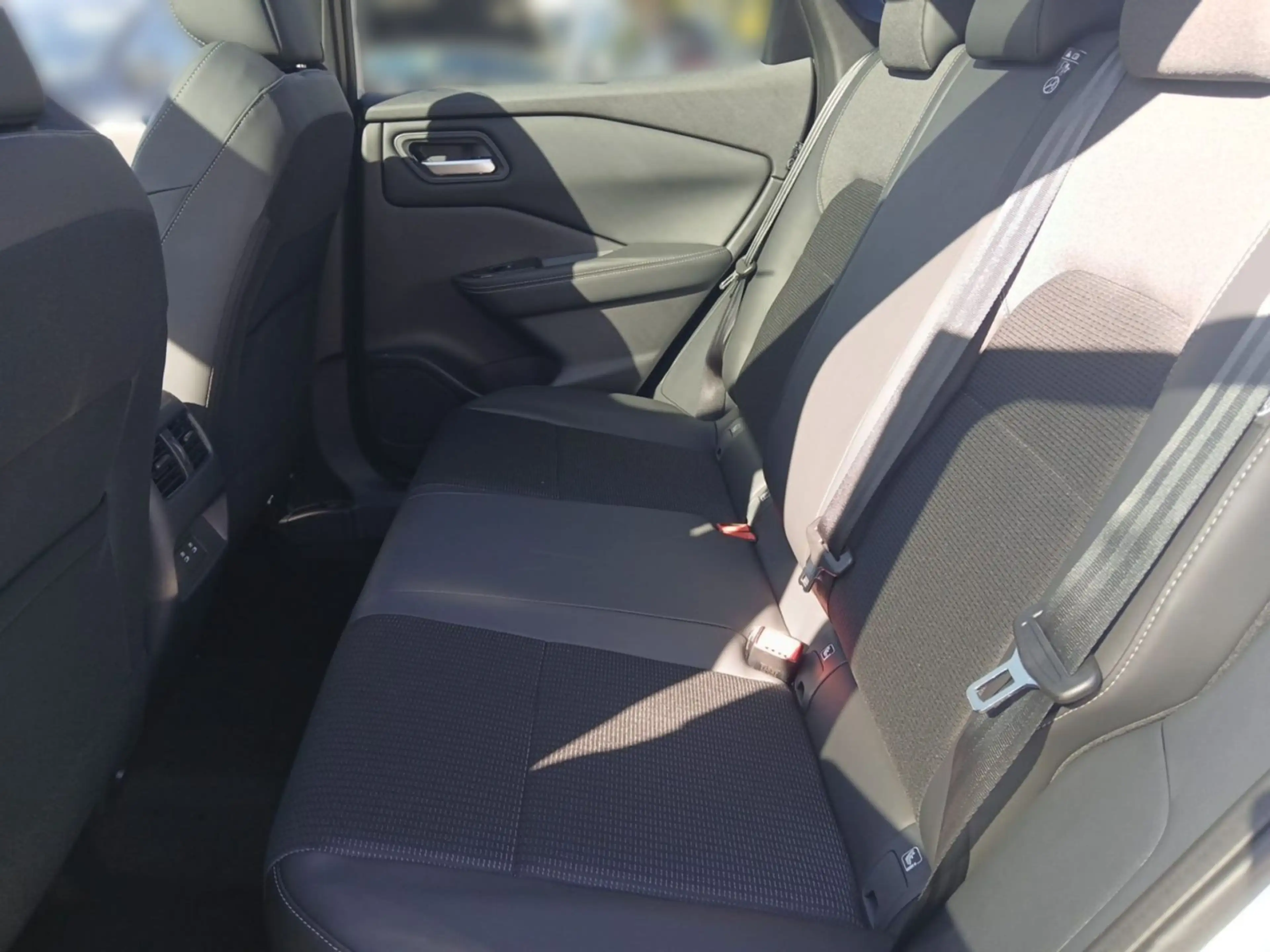 Nissan Qashqai QASHQAI 1.3 DIG-T MHEV 158 PS — photo 11