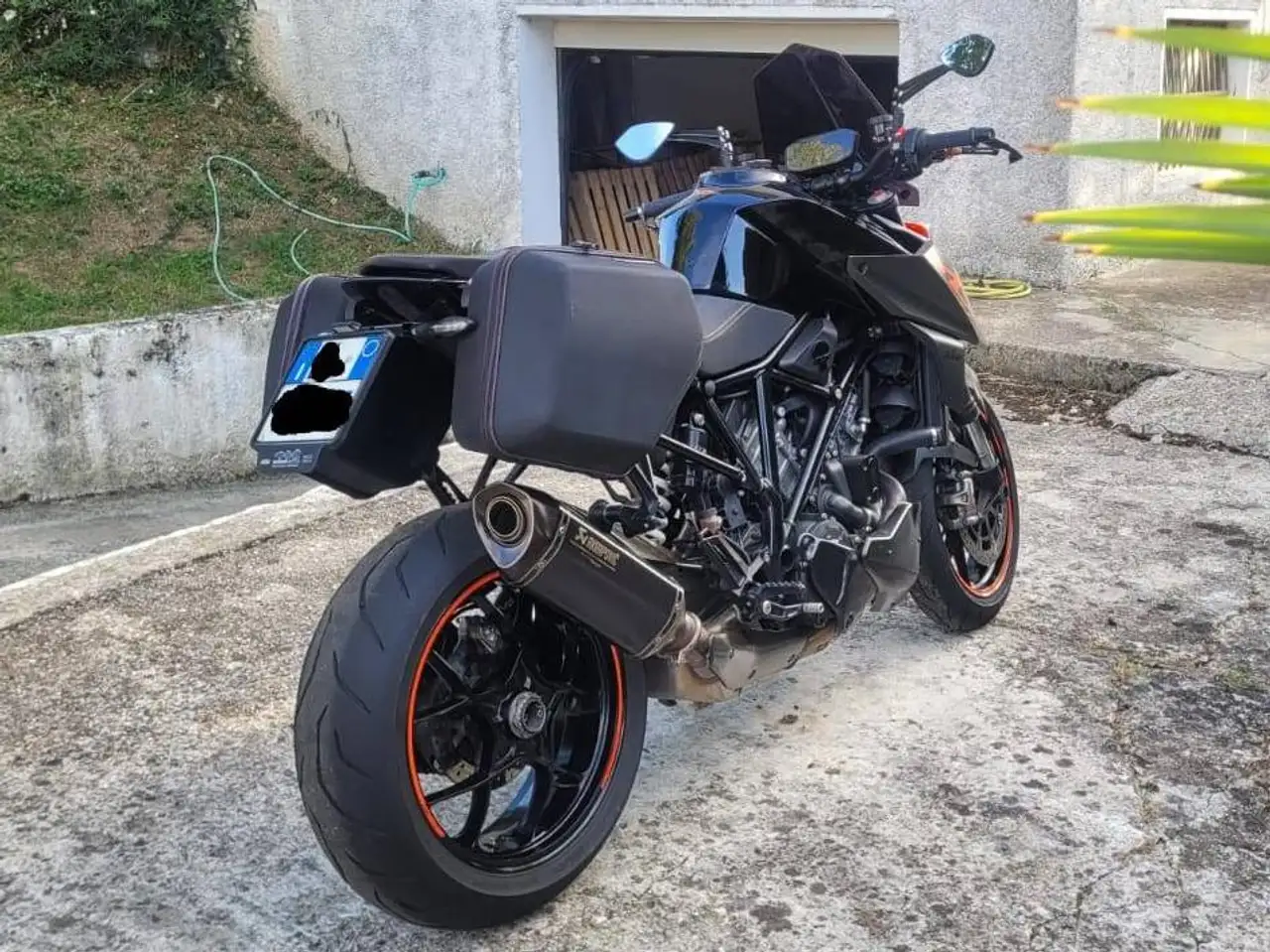 KTM 1290 Super Duke R