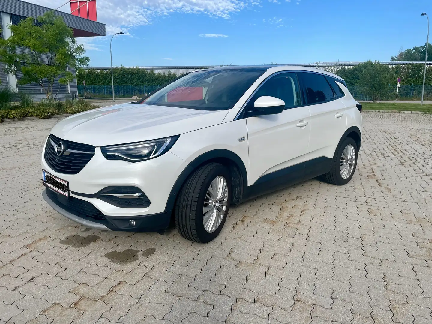Opel Grandland X Grandland X 1,6 CDTI BlueInjection Innovation Start/Stopp Innovation Weiß - 1