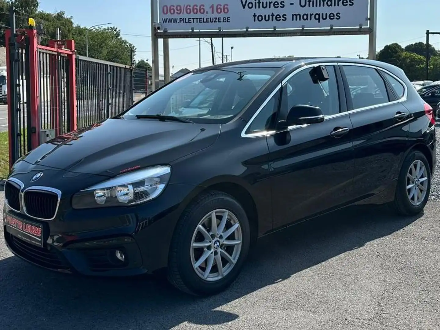 BMW 218 Active Tourer 218iA Noir - 2