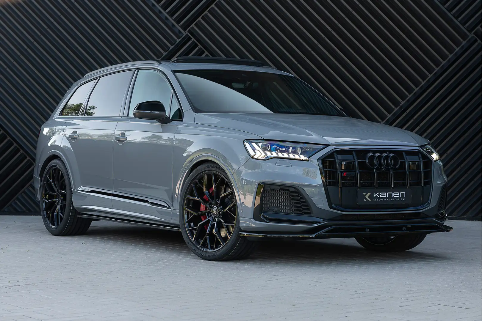 Audi SQ7 4.0 TFSI SQ7 quattro ACC Matrix Laser Ambient Pano Grijs - 1