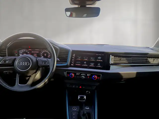 Audi A1 view 11