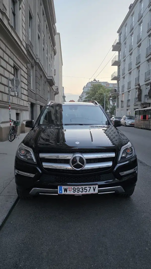 Mercedes-Benz GL 350 BlueTEC 4MATIC Aut. - 1