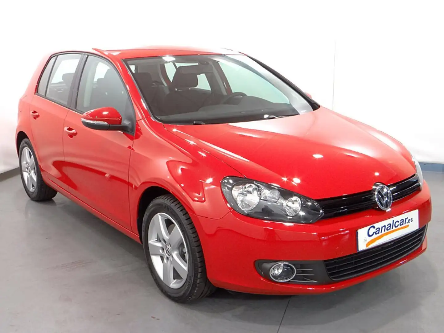 Volkswagen Golf 1.6TDI CR Advance BMT Rabbit 105 Rojo - 2
